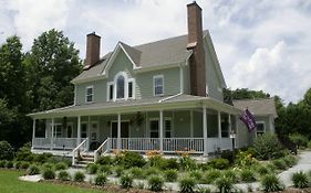Seven Oaks Bed And Breakfast High Point Nc