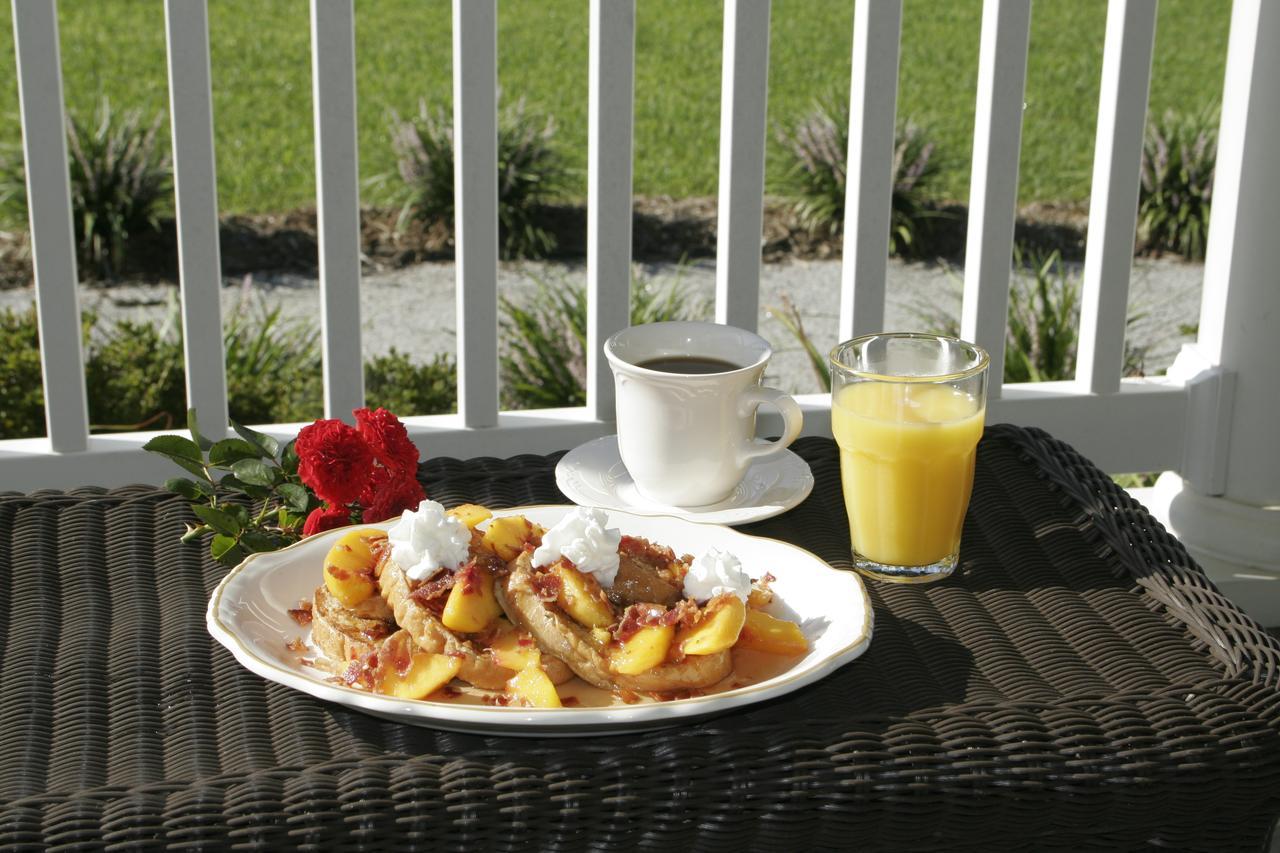 Seven Oaks Bed & Breakfast High Point Exterior photo