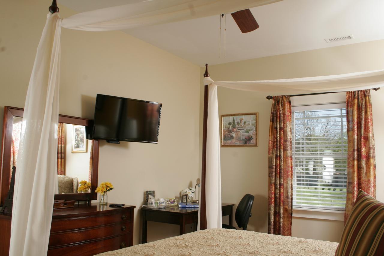 Seven Oaks Bed & Breakfast High Point Exterior photo